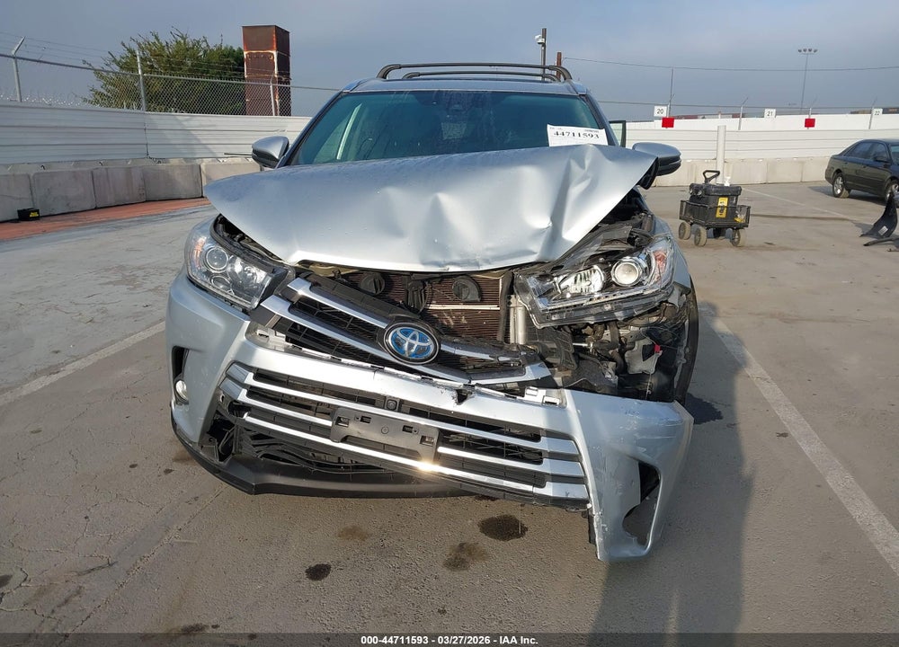 2018 TOYOTA HIGHLANDER HYBRID LIMITED PLATINUM VIN: 5TDDGRFH7JS044901