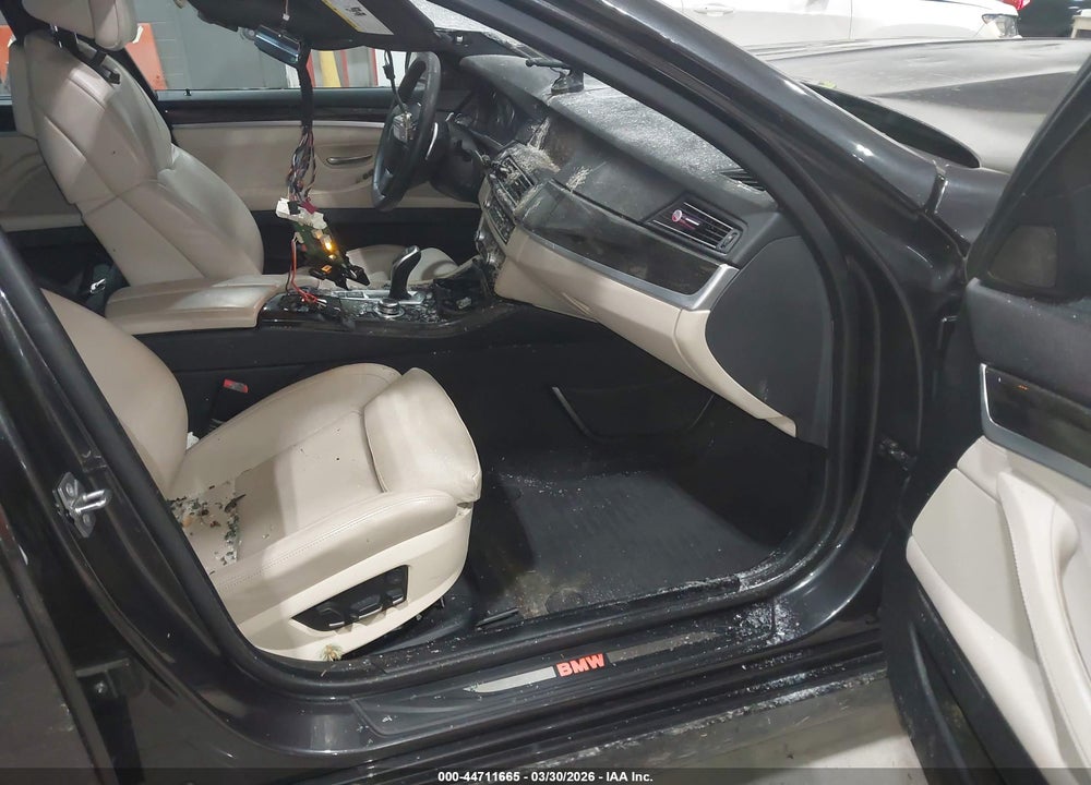 2011 BMW 550I VIN: WBAFR9C5XBC758678