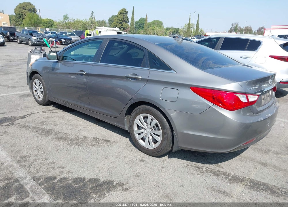 2012 HYUNDAI SONATA GLS VIN: 5NPEB4ACXCH405631