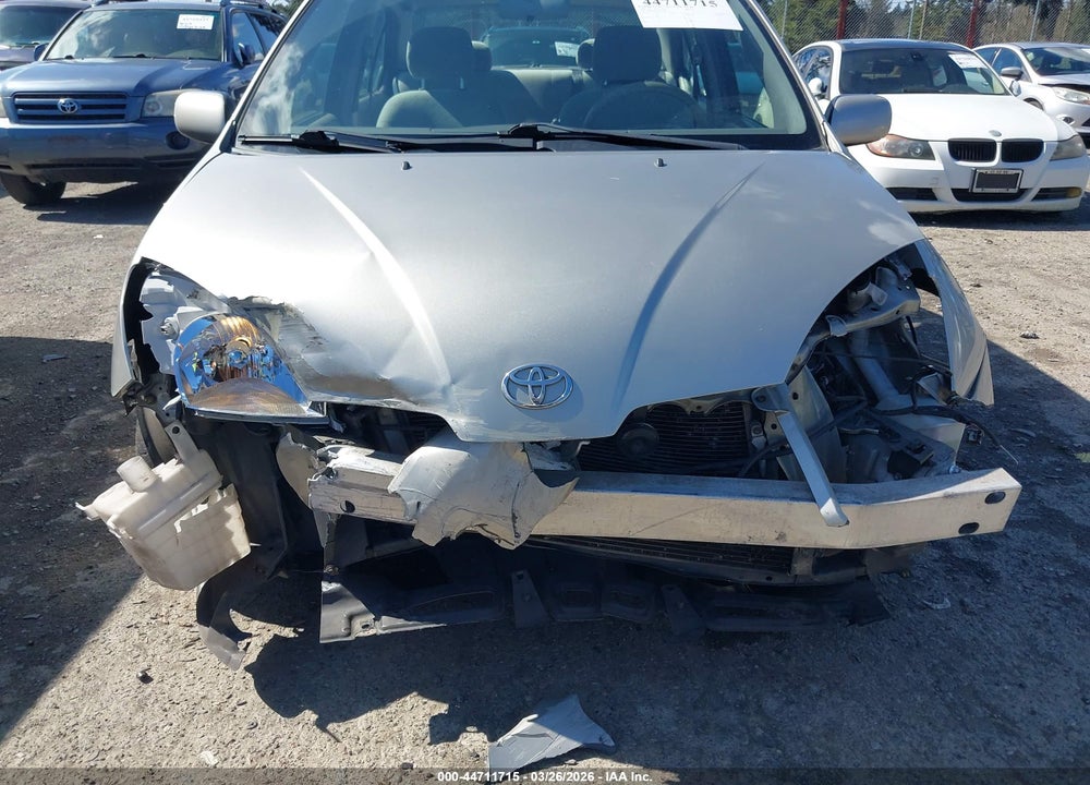 2002 TOYOTA PRIUS VIN: JT2BK18U520053045
