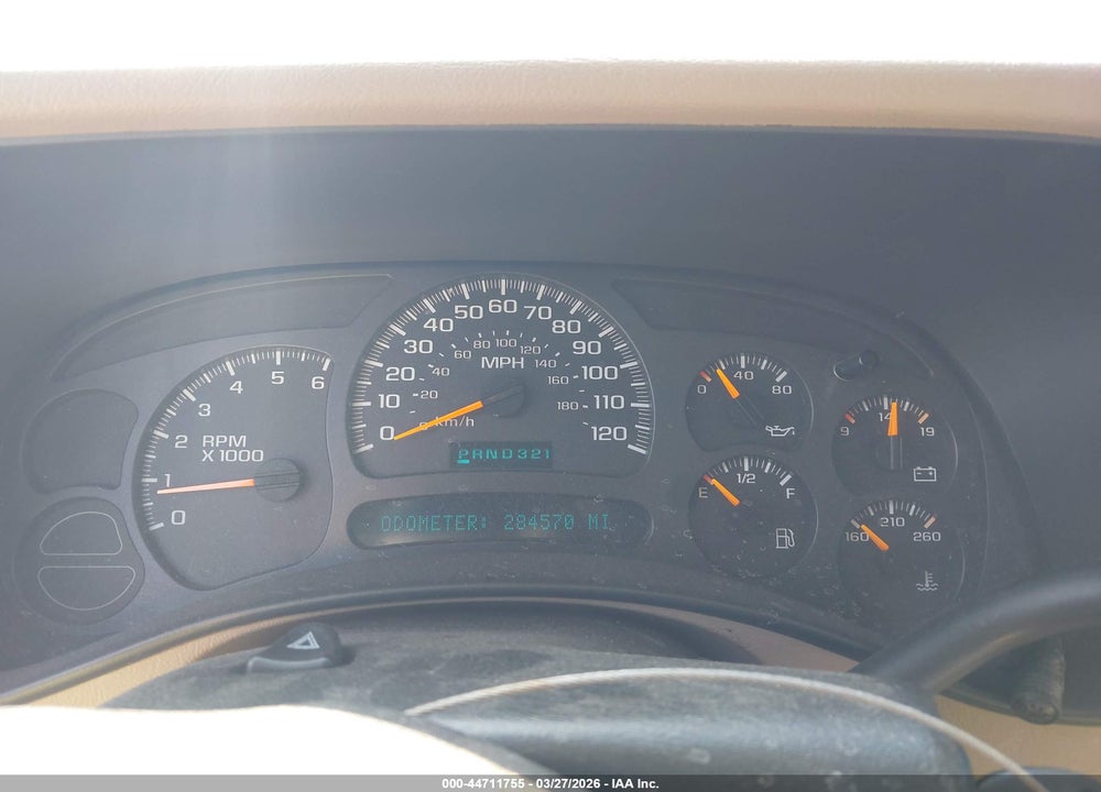 2003 CHEVROLET SUBURBAN 1500 LT VIN: 3GNEC16Z63G197997