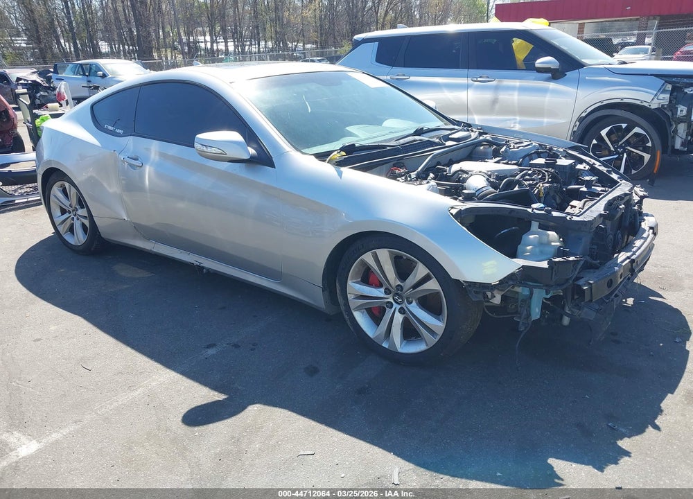 2013 HYUNDAI GENESIS 3.8 GRAND TOURING VIN: KMHHU6KJ4DU108082