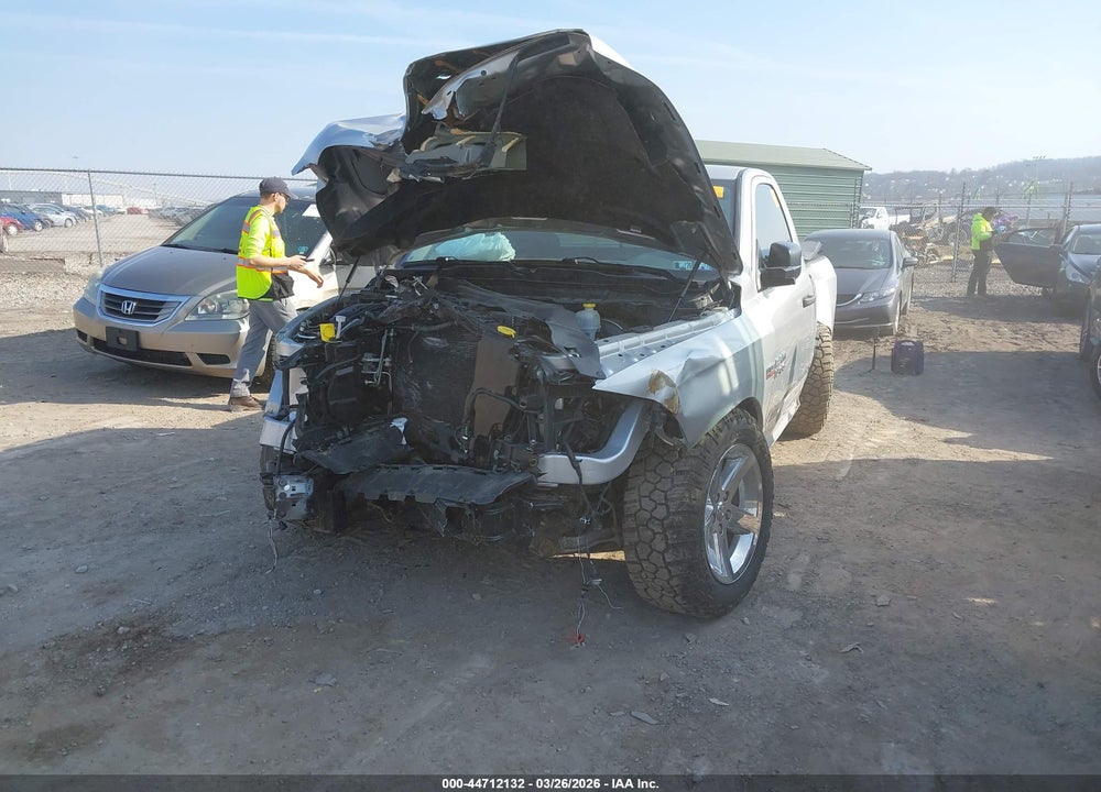 2014 RAM 1500 EXPRESS VIN: 3C6JR7AT4EG245227