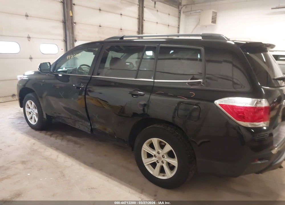 2012 TOYOTA HIGHLANDER SE V6 VIN: 5TDBK3EH7CS144441