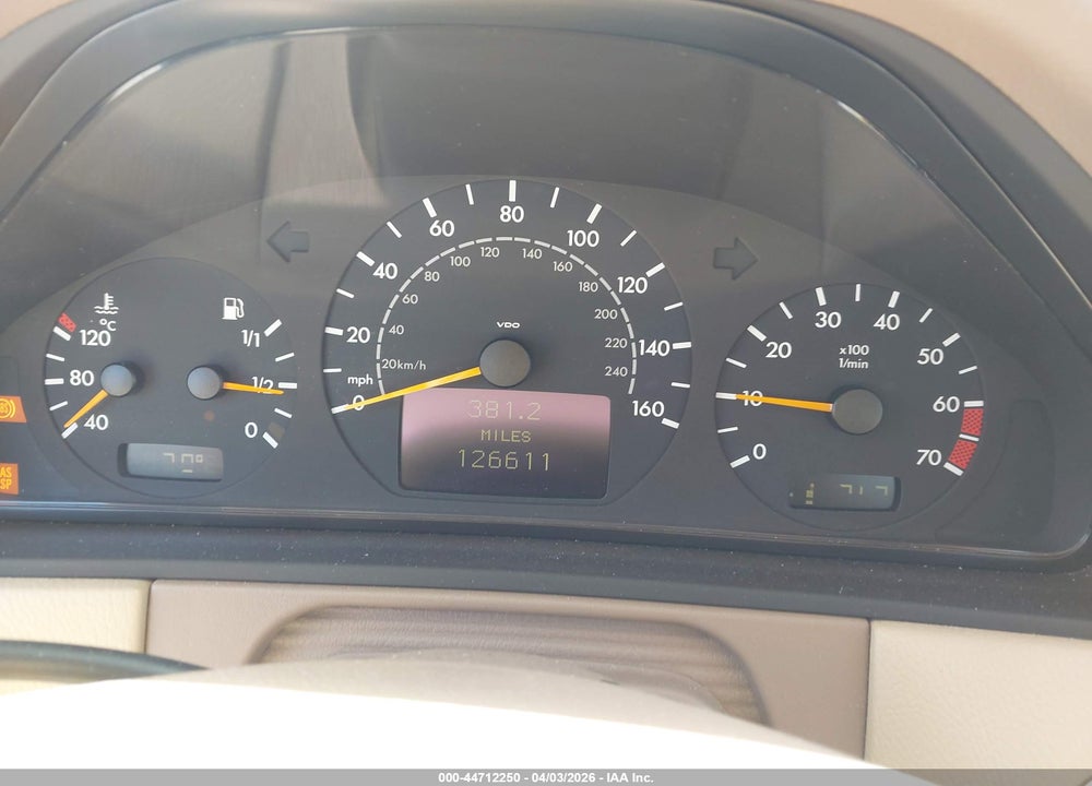 2001 MERCEDES-BENZ E 320 VIN: WDBJF65J51B213473