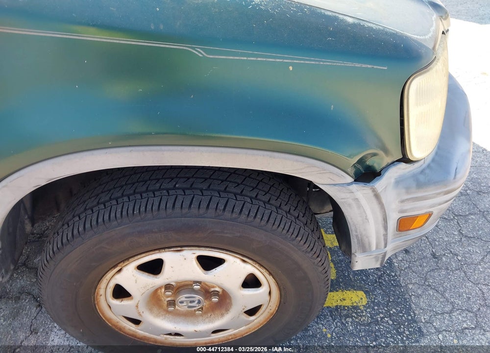 2000 HONDA CR-V LX VIN: JHLRD2847YC011086