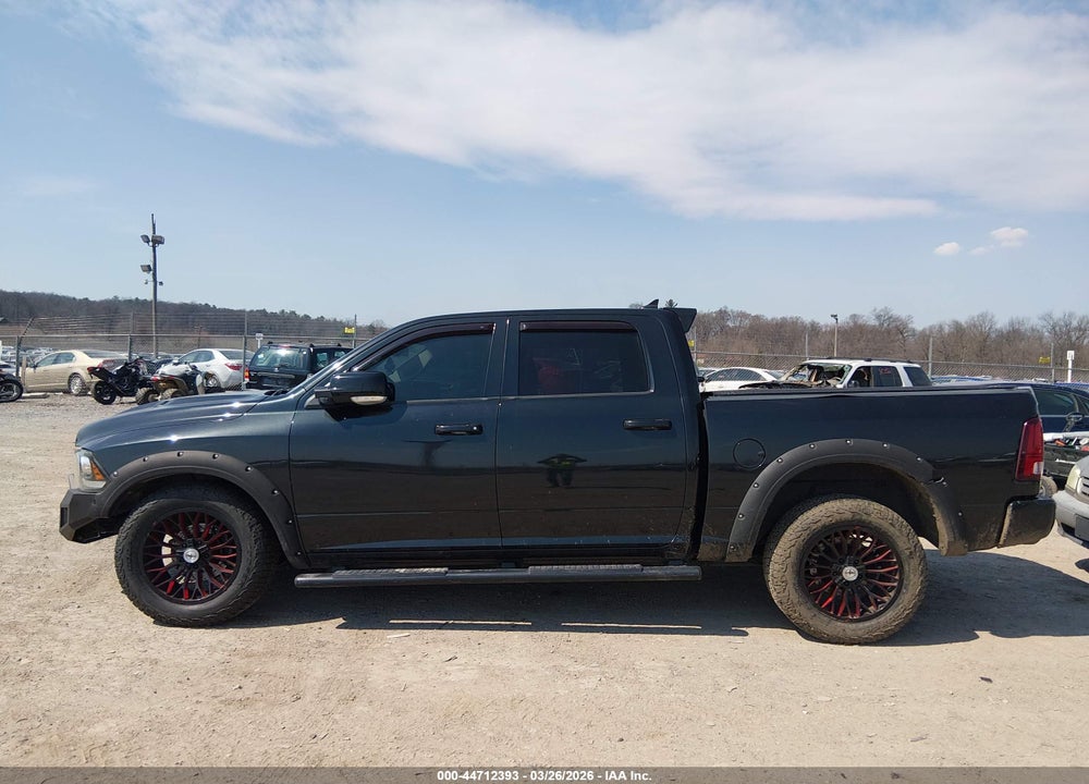 2016 RAM 1500 VIN: 1C6RR7MT8GS371892