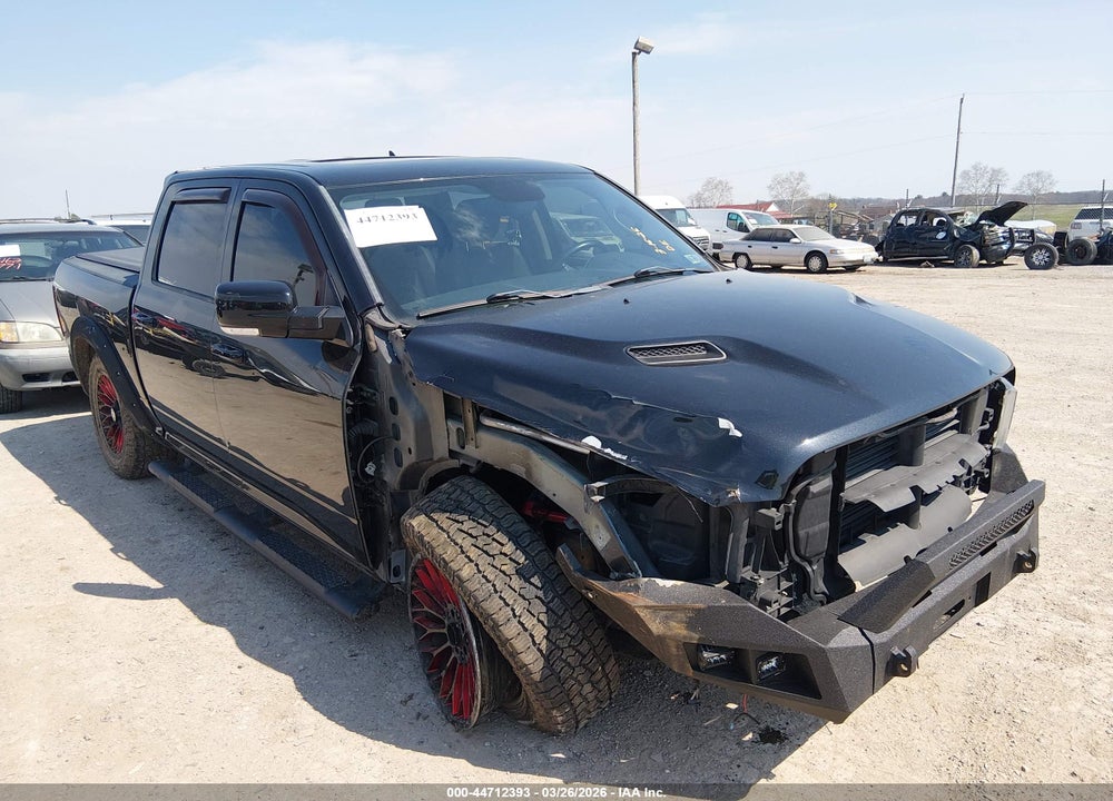 2016 RAM 1500 VIN: 1C6RR7MT8GS371892