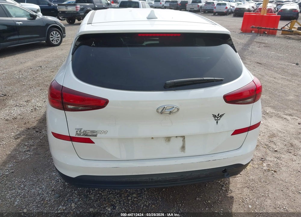 2019 HYUNDAI TUCSON SE VIN: KM8J23A41KU935388