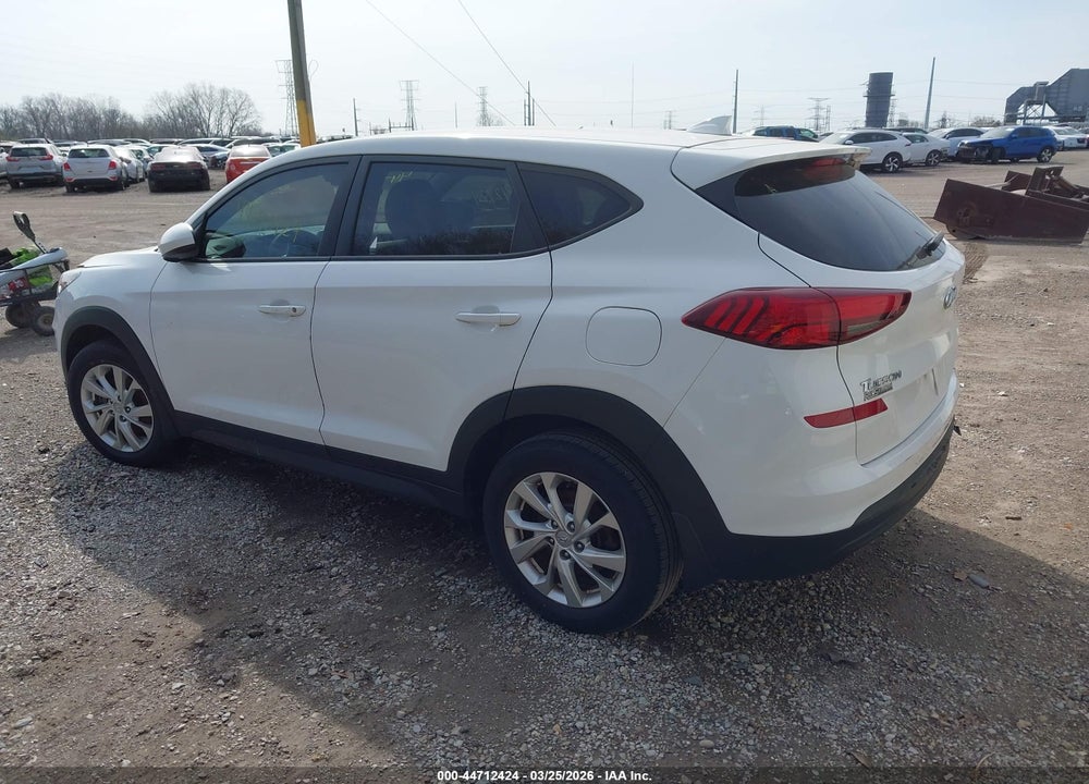2019 HYUNDAI TUCSON SE VIN: KM8J23A41KU935388