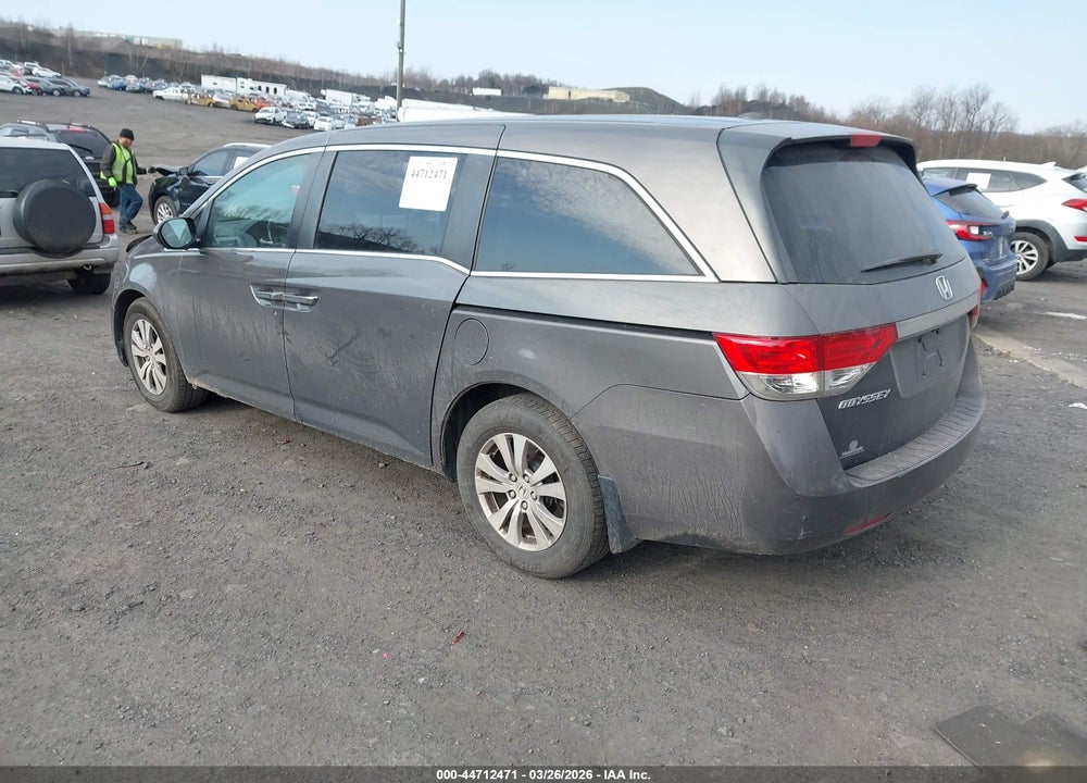 2015 HONDA ODYSSEY EX-L VIN: 5FNRL5H68FB131420