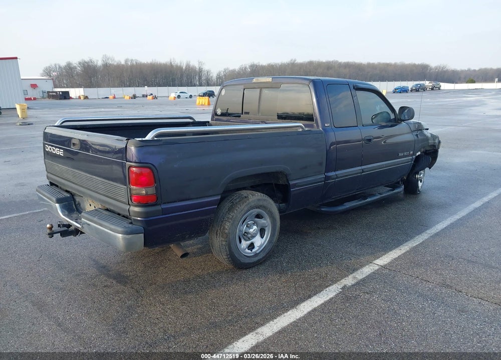 1998 DODGE RAM 1500 ST VIN: 1B7HC13YXWJ121140