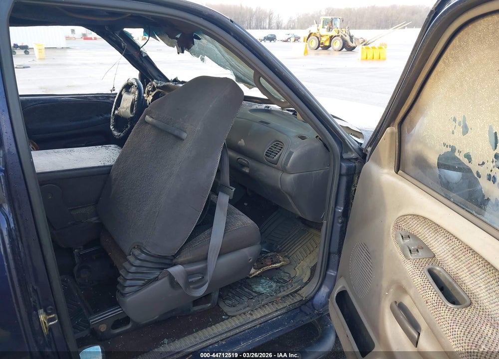 1998 DODGE RAM 1500 ST VIN: 1B7HC13YXWJ121140