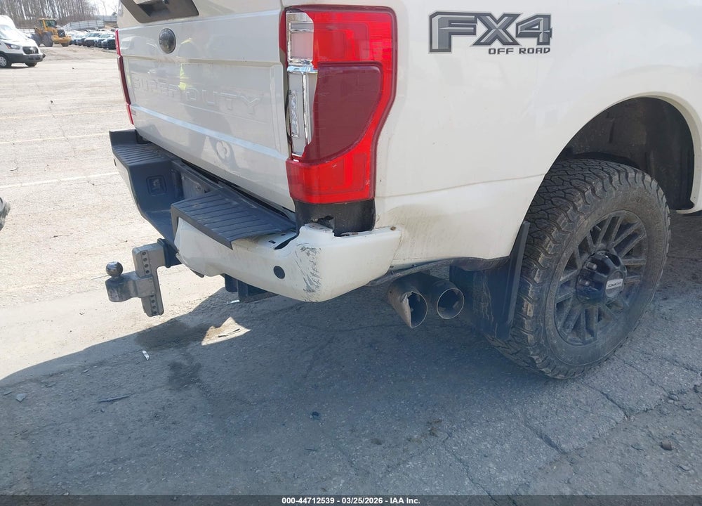 2022 FORD F-250 LARIAT VIN: 1FT8W2BT1NEF10341