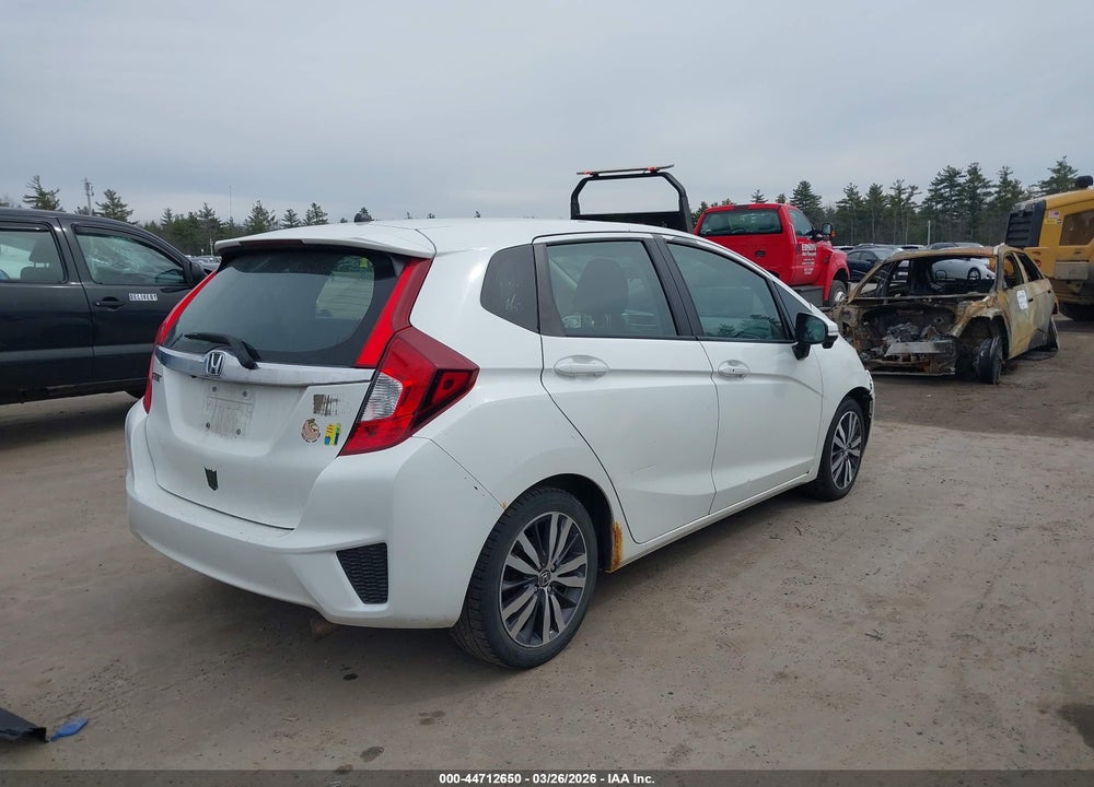 2015 HONDA FIT EX VIN: 3HGGK5G83FM722233