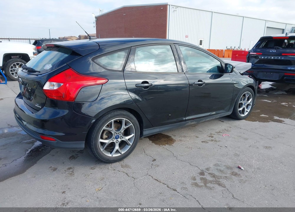 2014 FORD FOCUS SE VIN: 1FADP3K22EL412560
