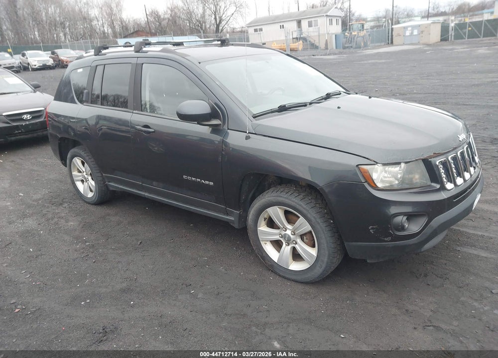 2014 JEEP COMPASS LATITUDE VIN: 1C4NJDEB5ED546488