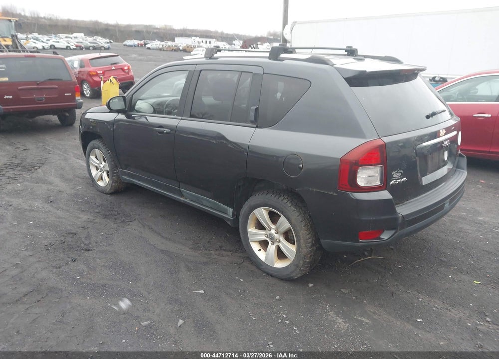 2014 JEEP COMPASS LATITUDE VIN: 1C4NJDEB5ED546488