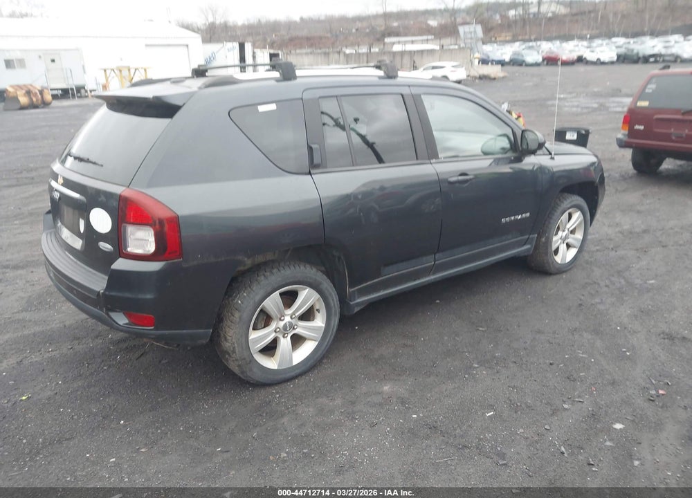 2014 JEEP COMPASS LATITUDE VIN: 1C4NJDEB5ED546488