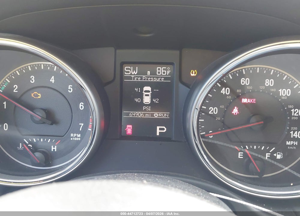 2011 JEEP GRAND CHEROKEE OVERLAND VIN: 1J4RS6GG6BC611217