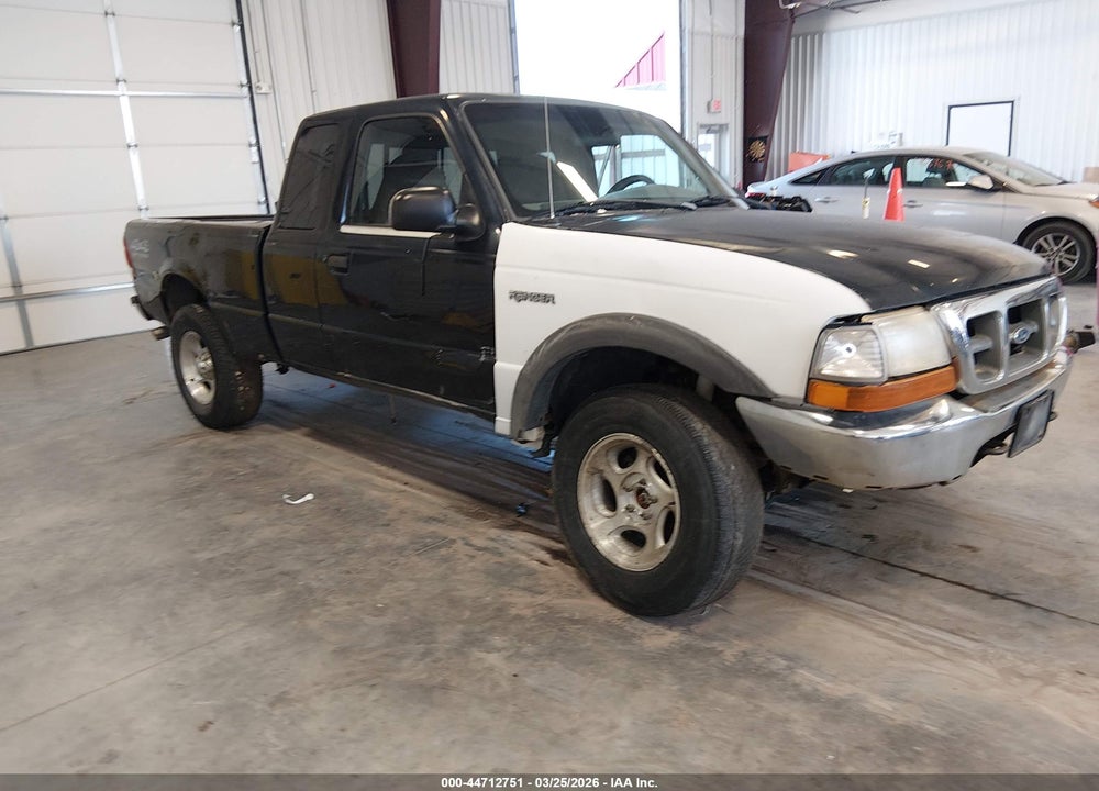 2000 FORD RANGER XLT VIN: 1FTZR15X4YPB71538