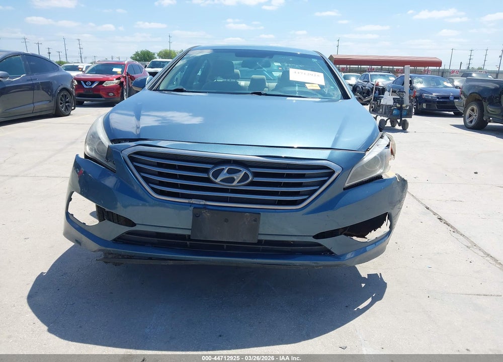 2016 HYUNDAI SONATA SE VIN: 5NPE24AF3GH286689