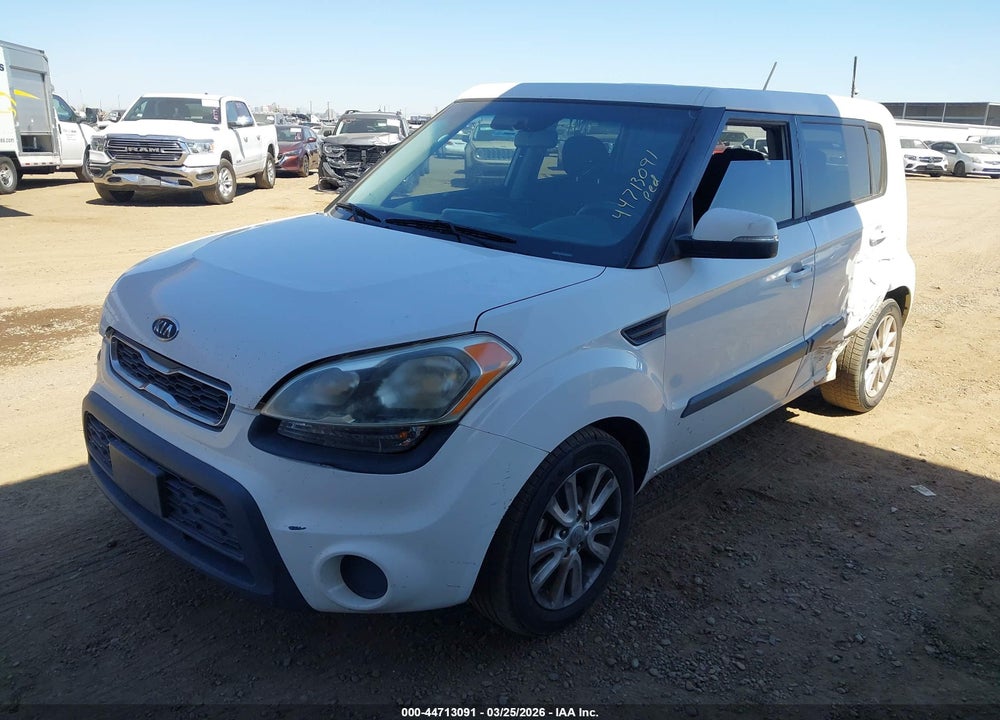 2012 KIA SOUL + VIN: KNDJT2A67C7408856