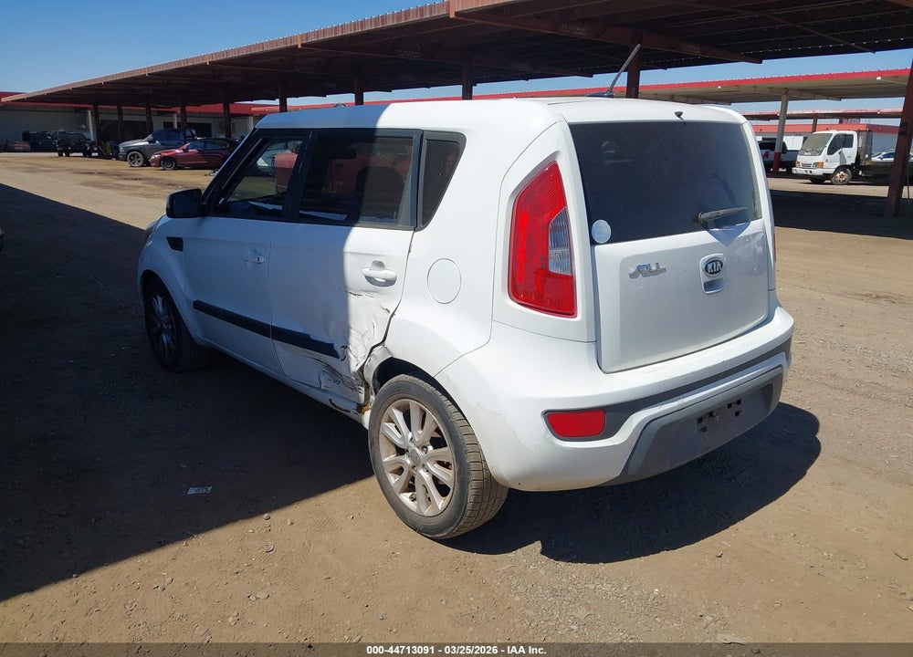 2012 KIA SOUL + VIN: KNDJT2A67C7408856