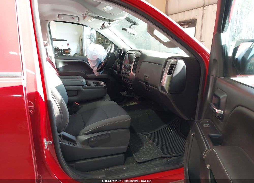 2014 CHEVROLET SILVERADO 1500 1LT VIN: 1GCVKREC3EZ300481
