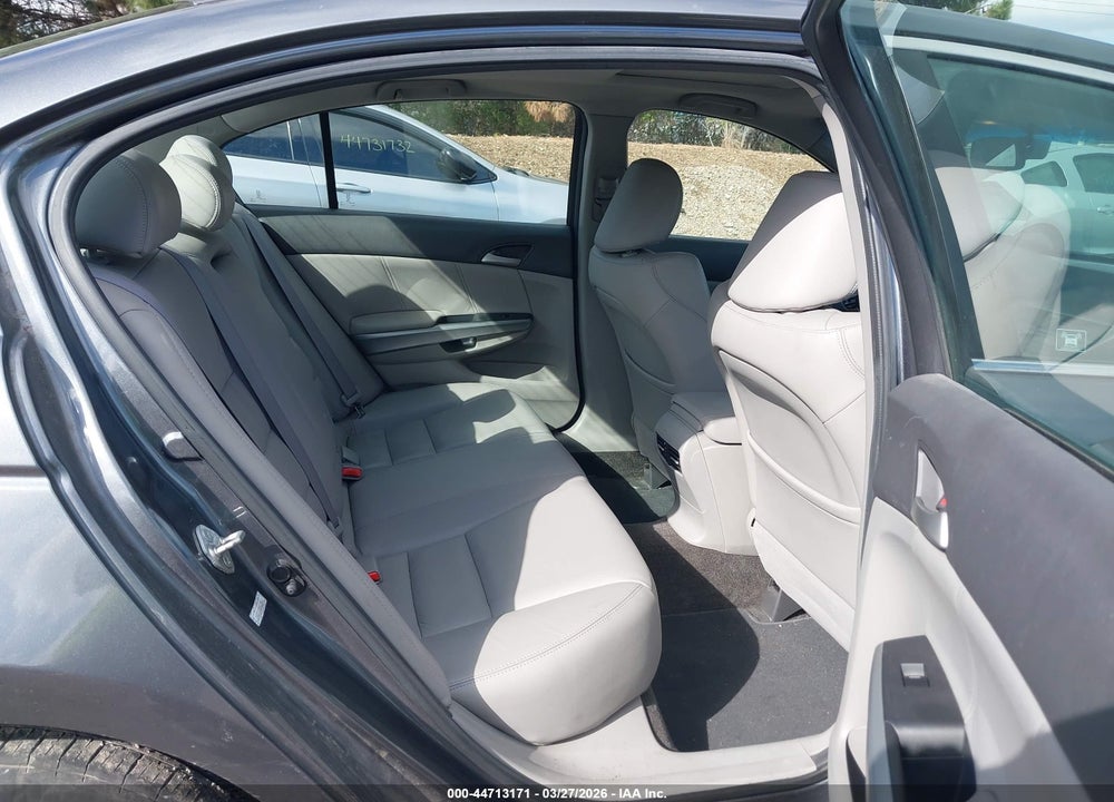 2010 HONDA ACCORD 2.4 EX-L VIN: 1HGCP2F85AA059463