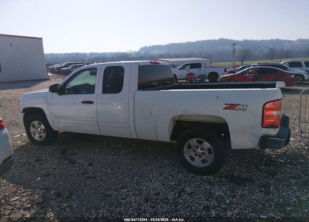 2009 CHEVROLET SILVERADO 1500 LT VIN: 1GCEK29J99Z192793