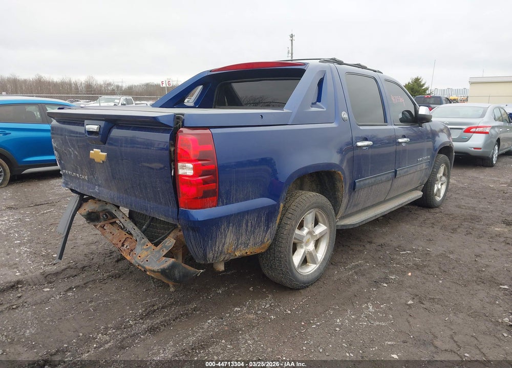 2013 CHEVROLET AVALANCHE LS VIN: 3GNTKEE71DG378024