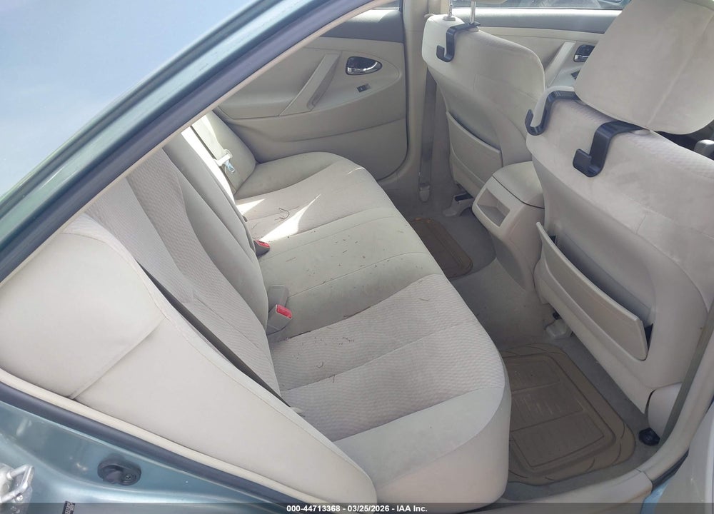 2010 TOYOTA CAMRY LE VIN: 4T1BF3EK3AU555825