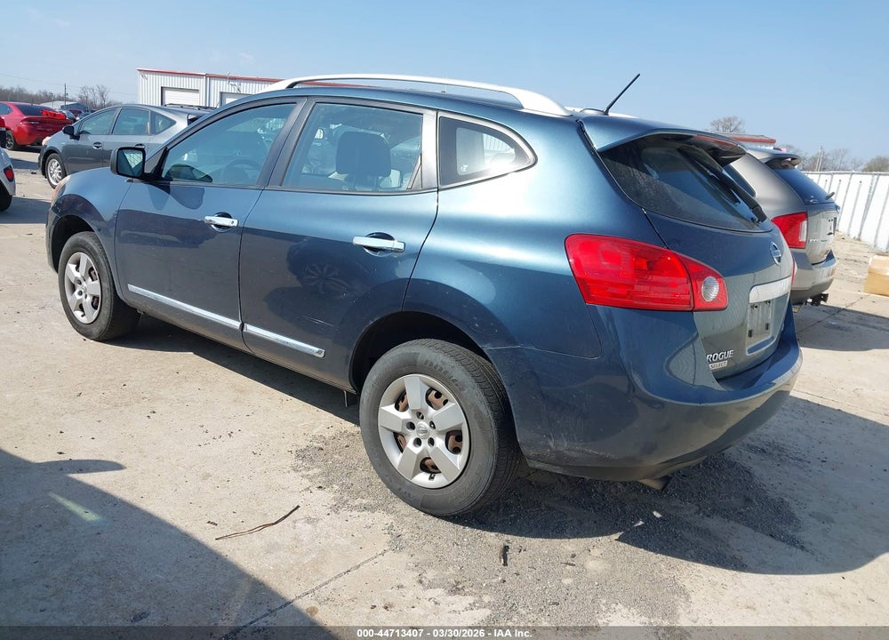 2014 NISSAN ROGUE SELECT S VIN: JN8AS5MV2EW202459