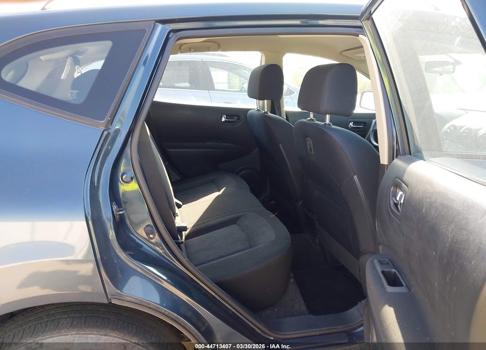 2014 NISSAN ROGUE SELECT S VIN: JN8AS5MV2EW202459