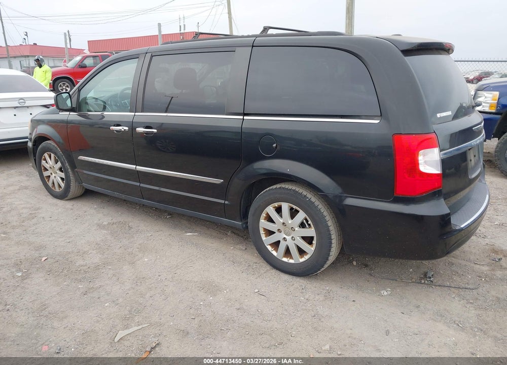 2011 CHRYSLER TOWN & COUNTRY TOURING-L VIN: 2A4RR8DG9BR666747