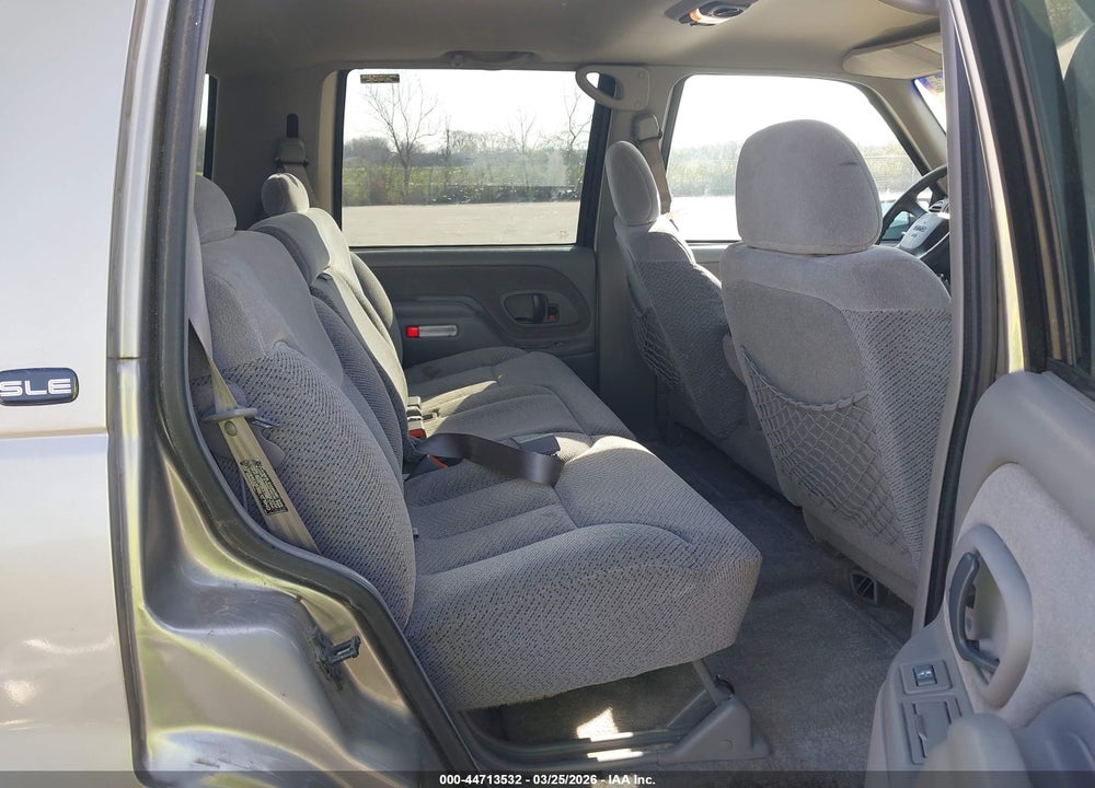 1999 GMC YUKON SLE VIN: 1GKEK13R5XJ784362