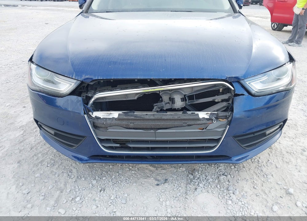 2013 AUDI A4 2.0T PREMIUM VIN: WAUAFAFL5DN022334