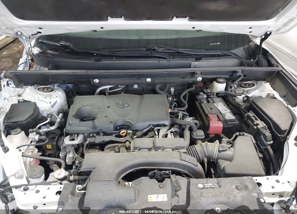 2021 TOYOTA RAV4 XLE VIN: 2T3W1RFV5MW104242