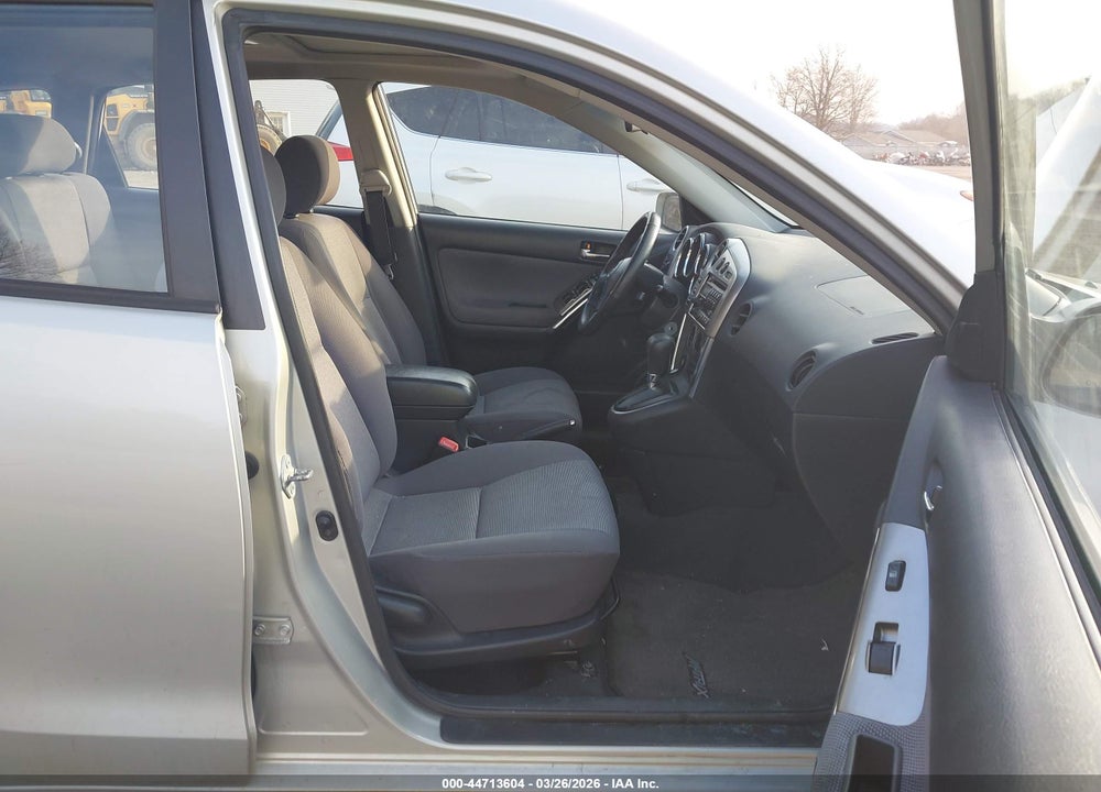 2004 TOYOTA MATRIX XR VIN: 2T1KR32E54C233506