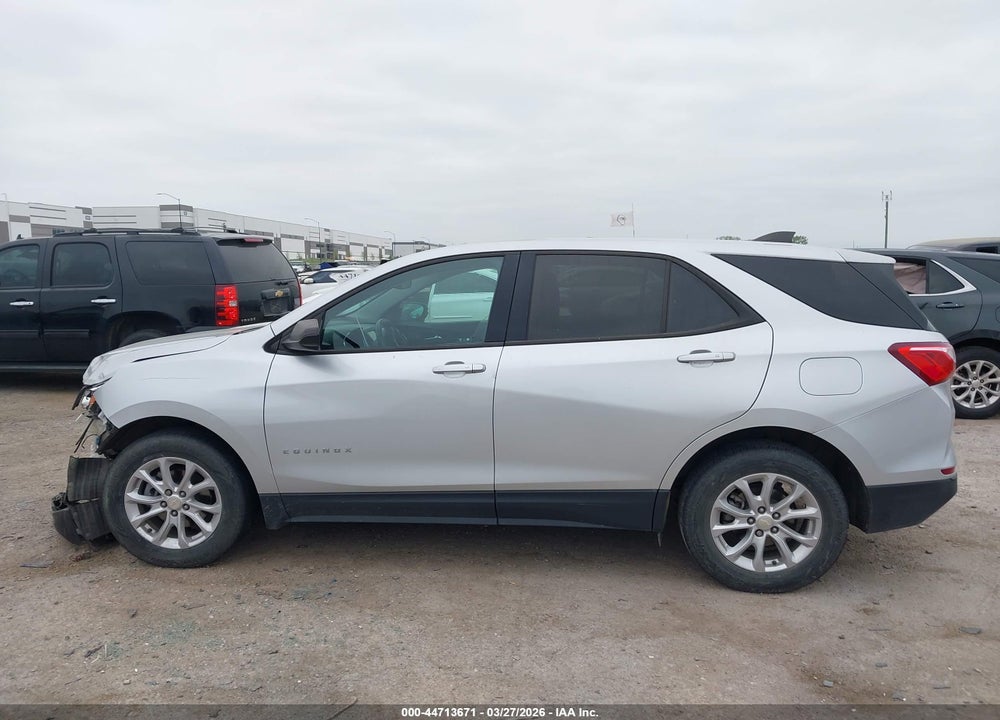 2019 CHEVROLET EQUINOX LS VIN: 3GNAXHEV9KS573386