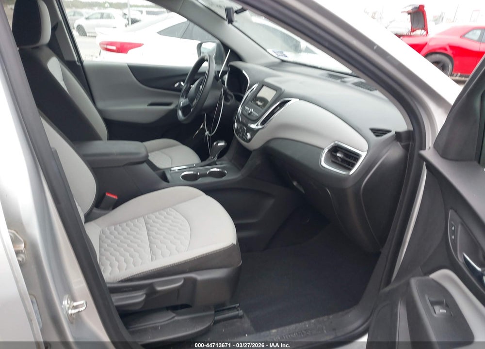 2019 CHEVROLET EQUINOX LS VIN: 3GNAXHEV9KS573386