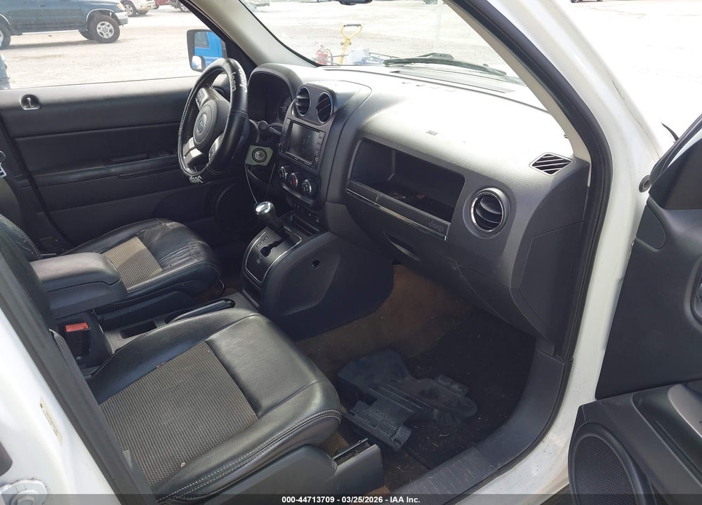 2014 JEEP PATRIOT LATITUDE VIN: 1C4NJPFB6ED604284