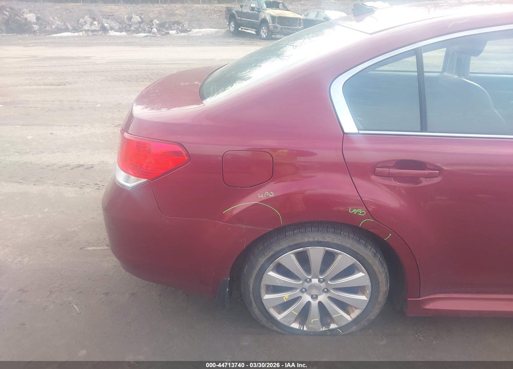 2011 SUBARU LEGACY 2.5I LIMITED VIN: 4S3BMBK62B3227671