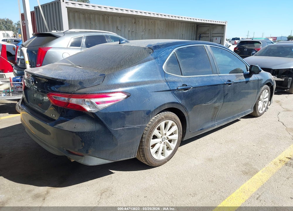 2019 TOYOTA CAMRY LE VIN: 4T1B11HK2KU776784