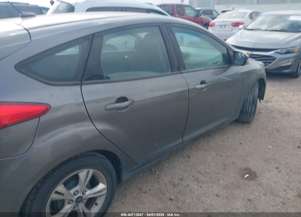 2014 FORD FOCUS VIN: 1FADP3K26EL237553