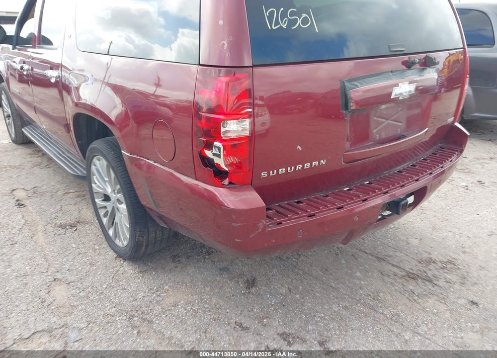 2008 CHEVROLET SUBURBAN 1500 LT VIN: 3GNFC16078G126501