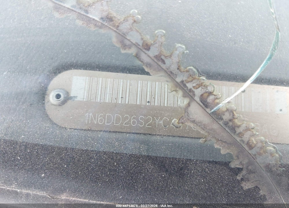 2000 NISSAN FRONTIER XE VIN: 1N6DD26S2YC417637