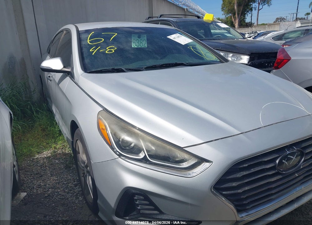 2018 HYUNDAI SONATA SEL VIN: 5NPE34AF7JH634062