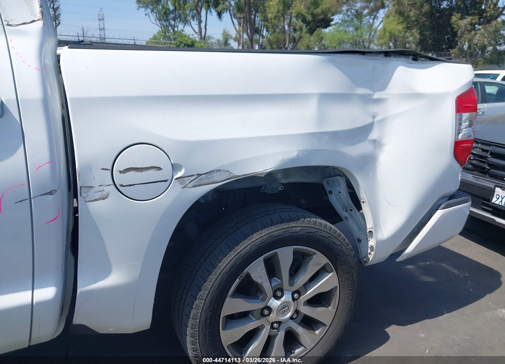 2016 TOYOTA TUNDRA LIMITED 5.7L V8 VIN: 5TFHY5F13GX574831